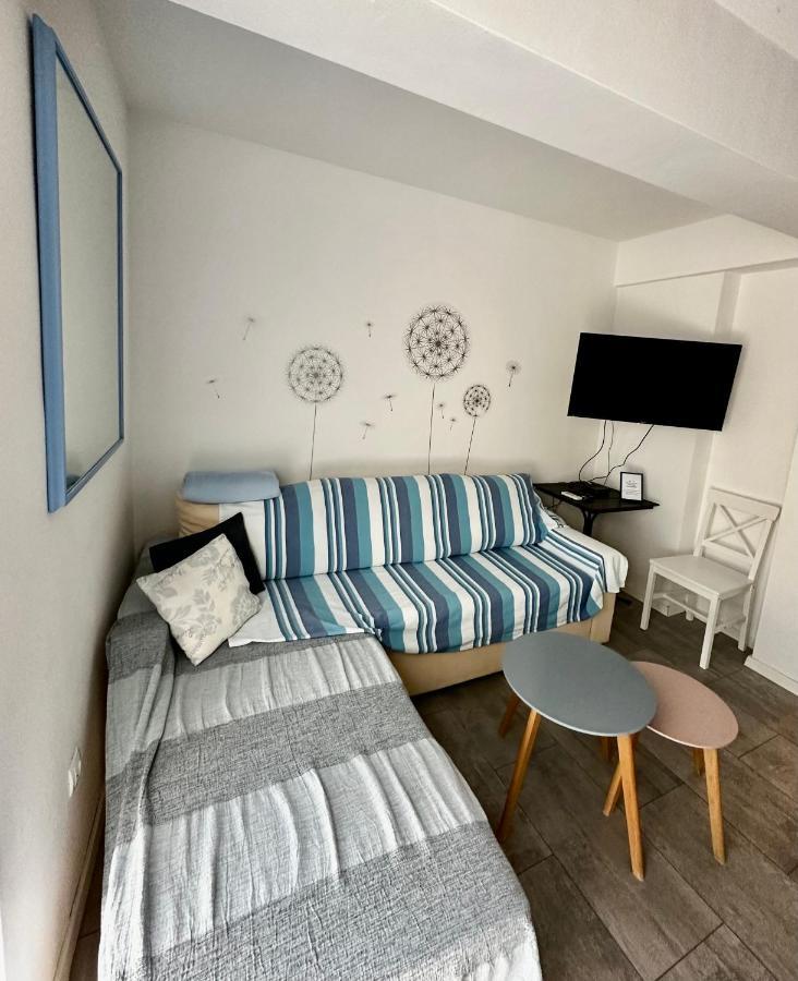 Emily Deluxe Superior 5 Star Studio Apartment, Your Piece Of Heaven With Sea & Park View Novigrad (Istria) Exterior foto